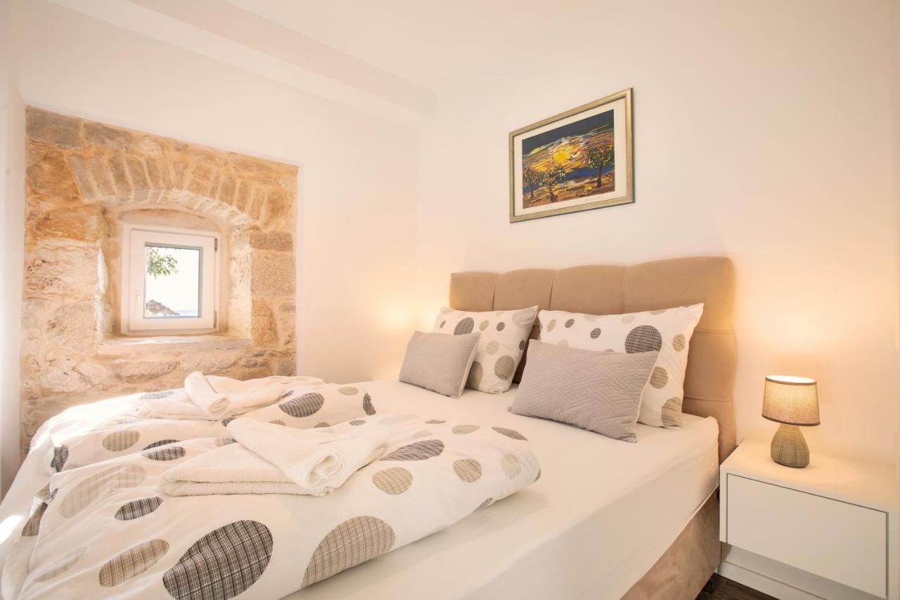 Old Stone House Gp Βίλα Ποντστράνα Εξωτερικό φωτογραφία
