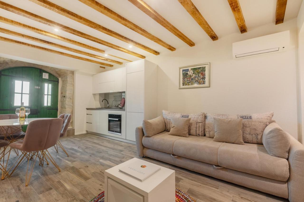 Old Stone House Gp Βίλα Ποντστράνα Εξωτερικό φωτογραφία